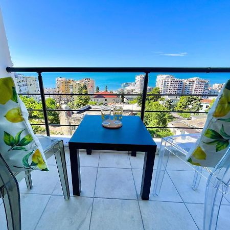 Nostalgic Sea View Apartments ดูร์เรส ภายนอก รูปภาพ