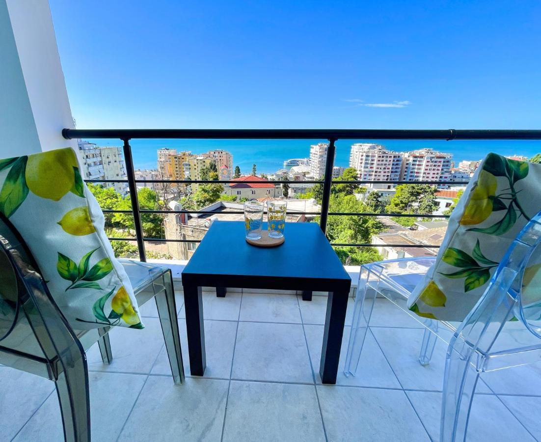 Nostalgic Sea View Apartments ดูร์เรส ภายนอก รูปภาพ