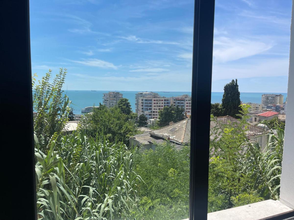 Nostalgic Sea View Apartments ดูร์เรส ภายนอก รูปภาพ